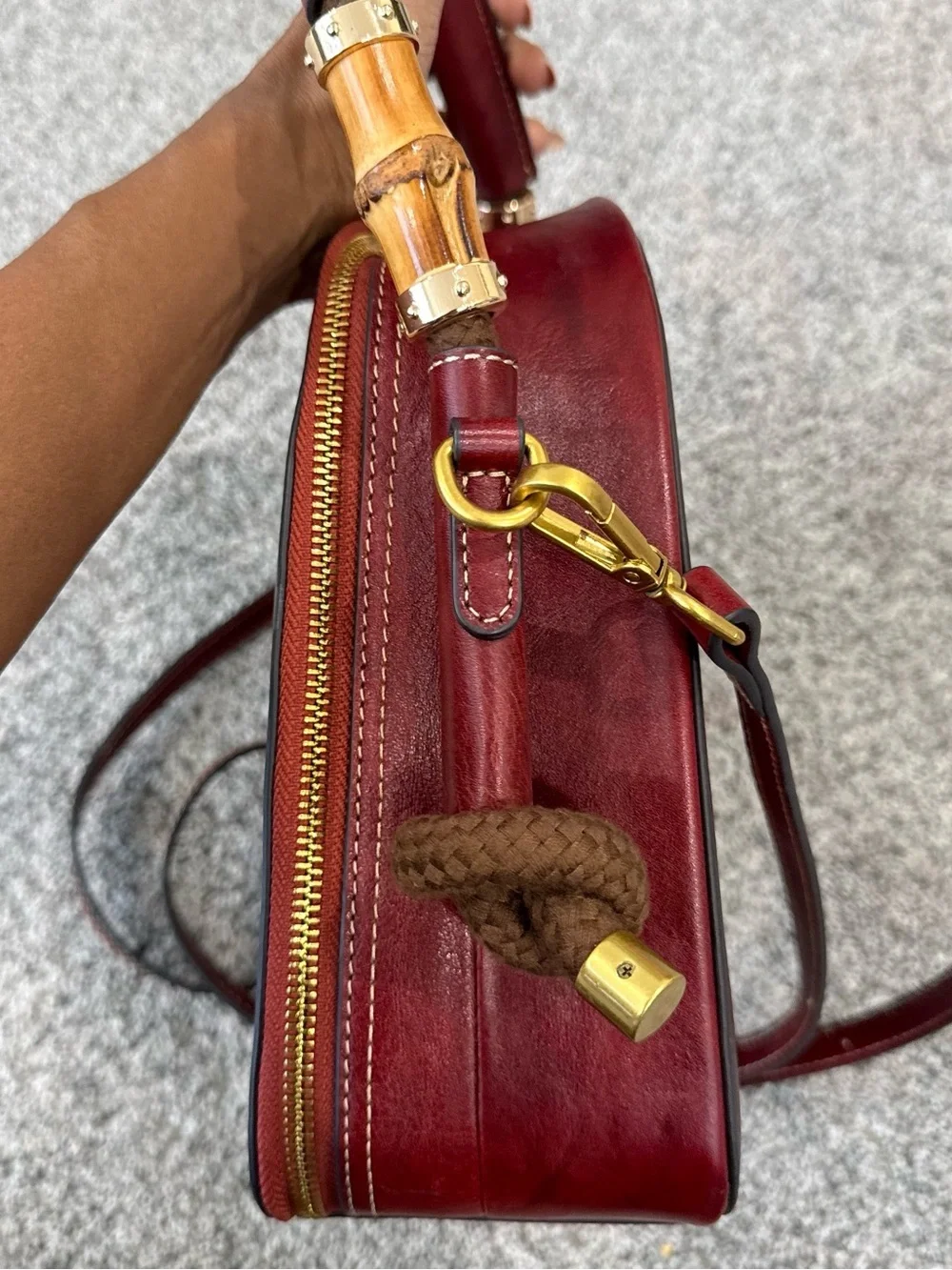 Red Genuine Leather Retro Top Handle Structured Crossbody Stachel Bag Zip Close